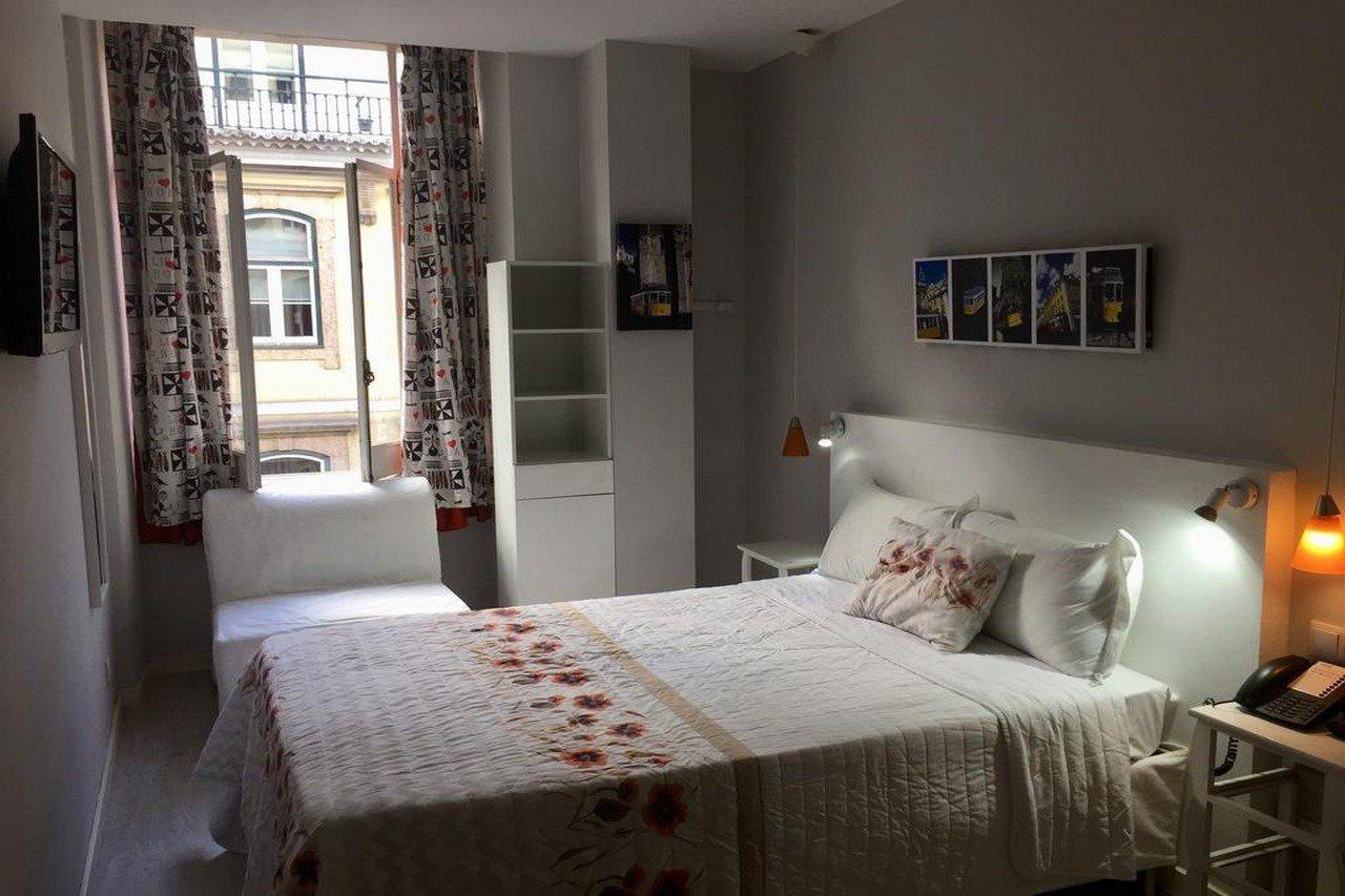 Golden Tram 242 Suites & Hostel Lisboa Ngoại thất bức ảnh