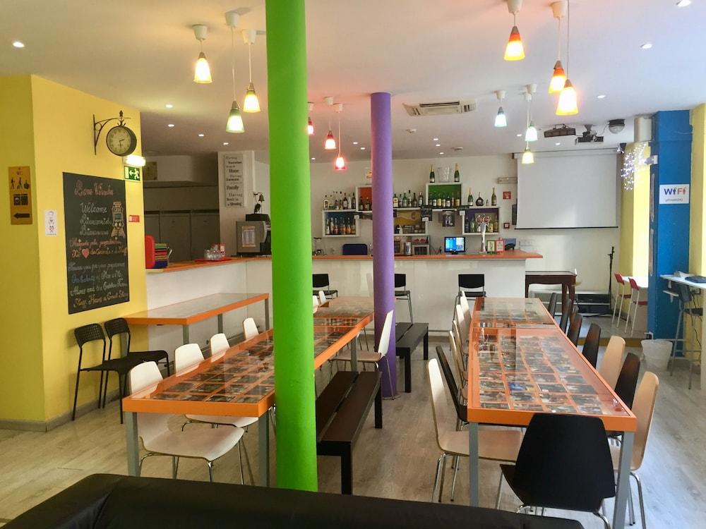 Golden Tram 242 Suites & Hostel Lisboa Ngoại thất bức ảnh