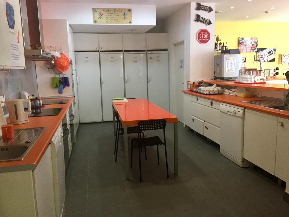 Golden Tram 242 Suites & Hostel Lisboa Ngoại thất bức ảnh