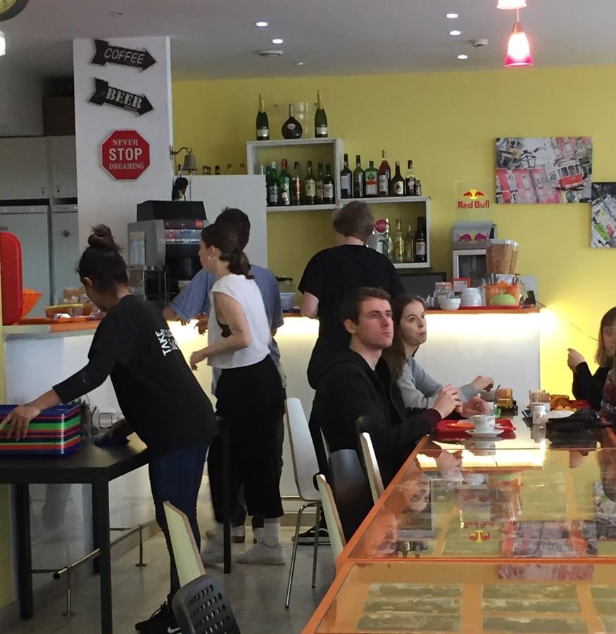 Golden Tram 242 Suites & Hostel Lisboa Ngoại thất bức ảnh